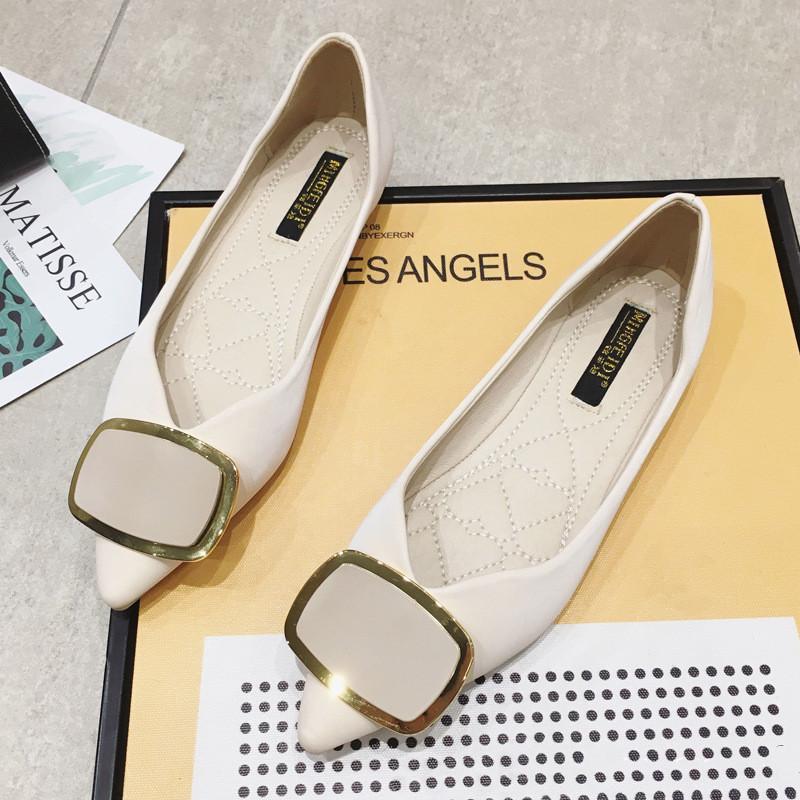 Pointed Toe Flat Shoes Women's Soft Soled Square Buckle Pumps