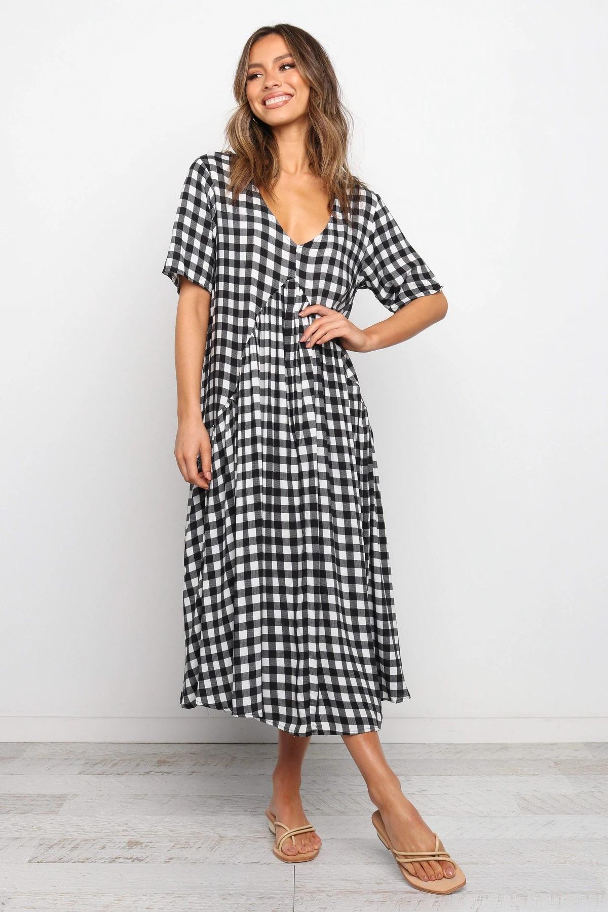 V-neck Plaid Medium Length Loose Dress