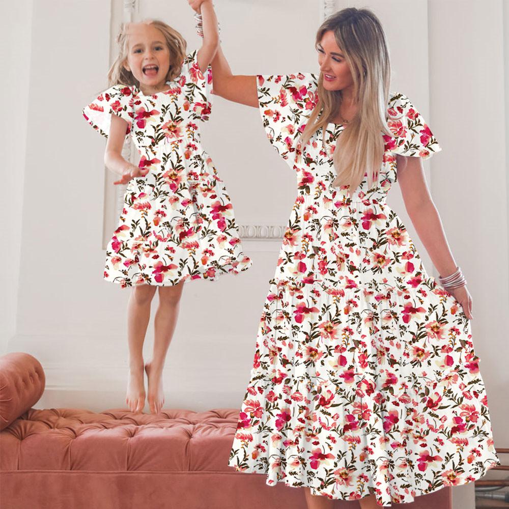Women's Floral Print Crew Neck Short Sleeve T-Shirt