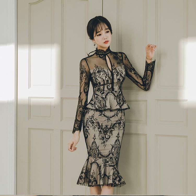 Women's Fashion Lace Hollow Dress Stitching Fishtail Fake Two-piece Set