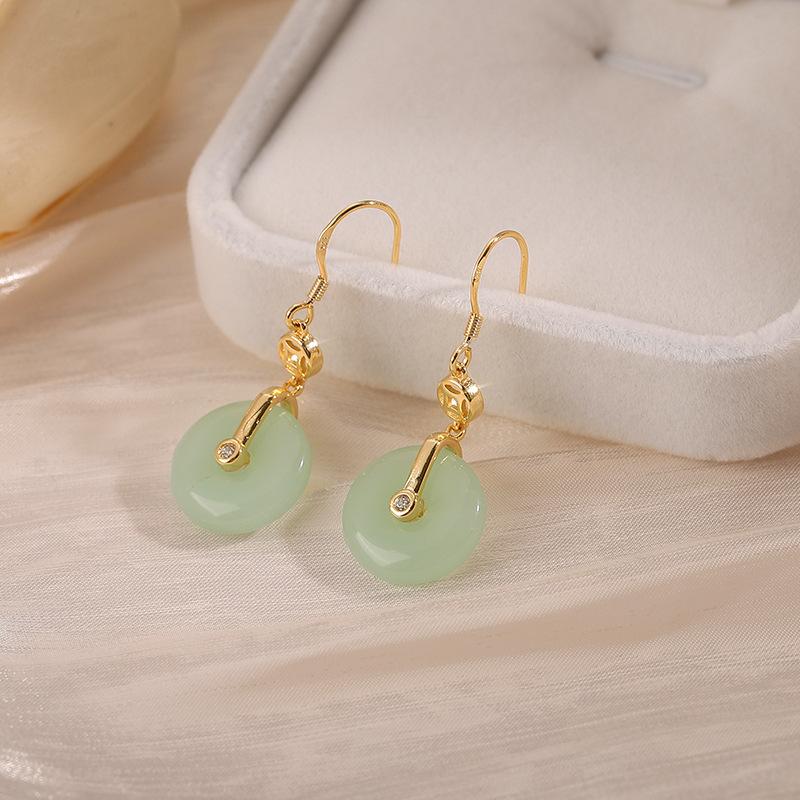 Women's Wind Safety Buckle Hetian Jade Earrings