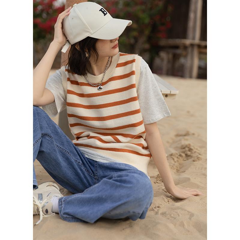 Women's Retro Striped Stacked Knitted Vest