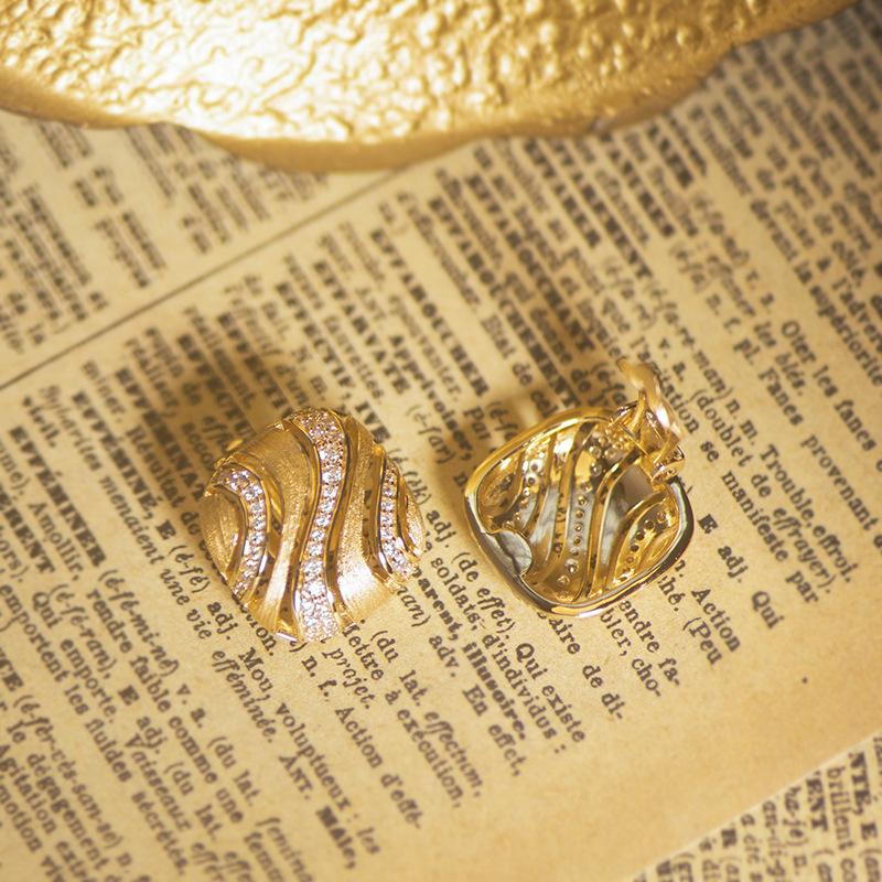 Women's S925 Sterling Silver Gold-plated Zircon Ear Clip