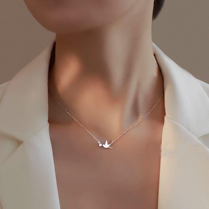 Special-interest Design 925 Silver Flying Pigeon Diamond Pendant Necklace For Women