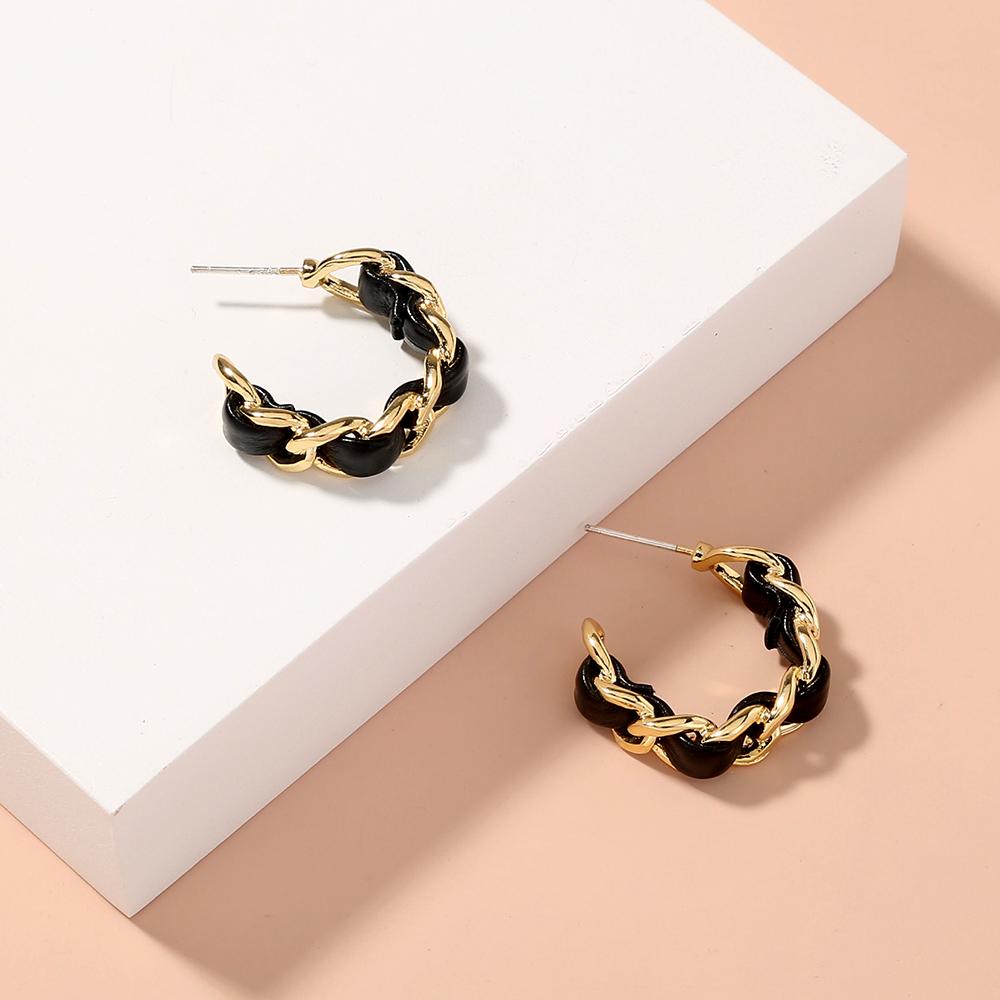 European and American new fashion jewelry, creative design hollow chain metal black leather C-shaped stud earrings
