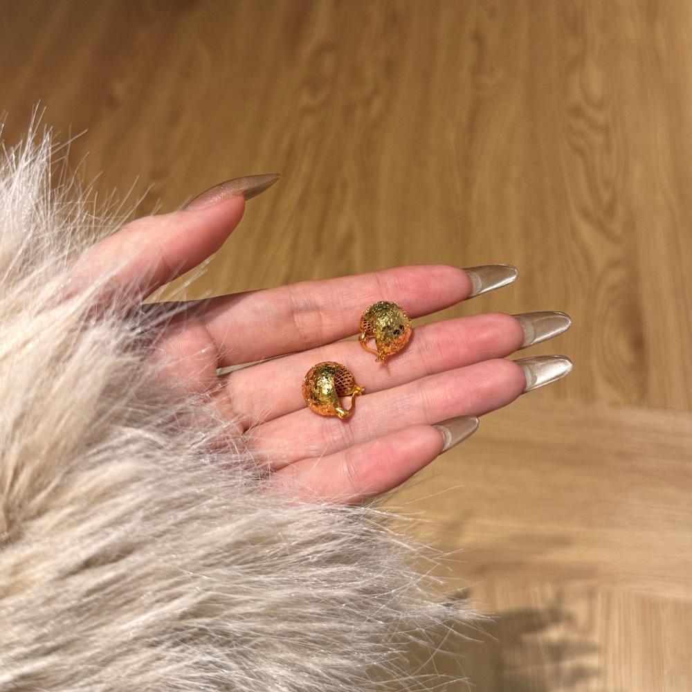 Light Luxury Silver Electroplated Pine Nut Earrings