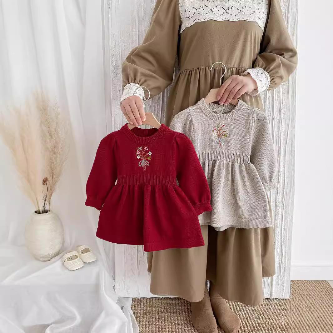 Children's Round Neck Knitted Long Sleeve Sweet Skirt Baby Girl Princess Dress