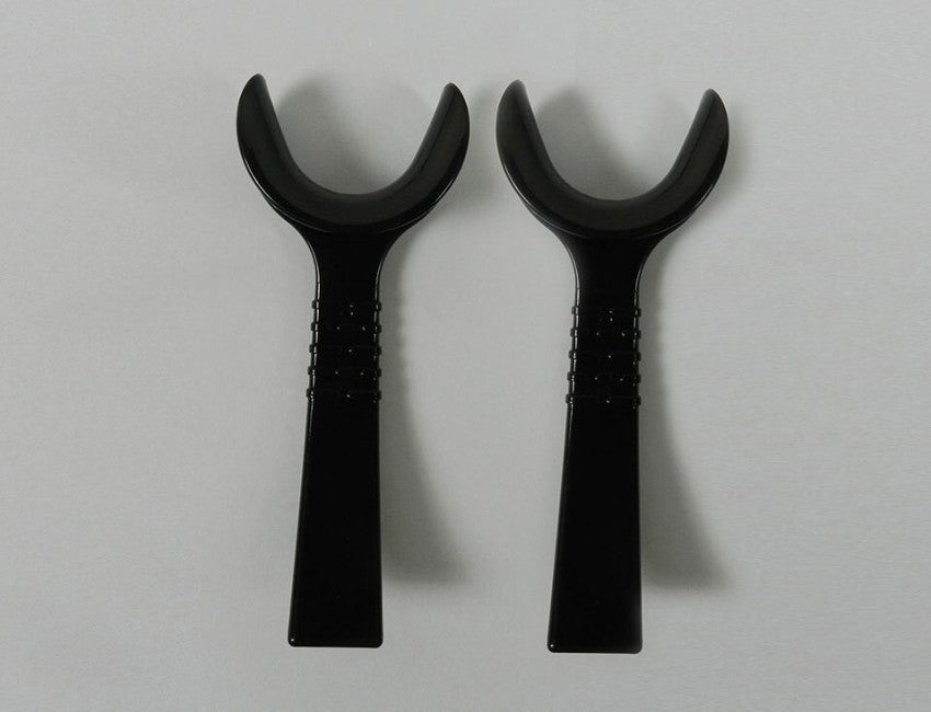 Import Set of 2 Autoclavable Black Expandex Adult Frontal Retractors for Dental Professionals