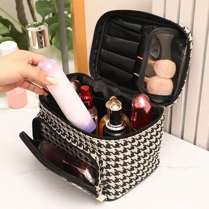 Portable Cosmetic Bag Travel Waterproof Wash Bags High Beauty Handheld Makeup Bag