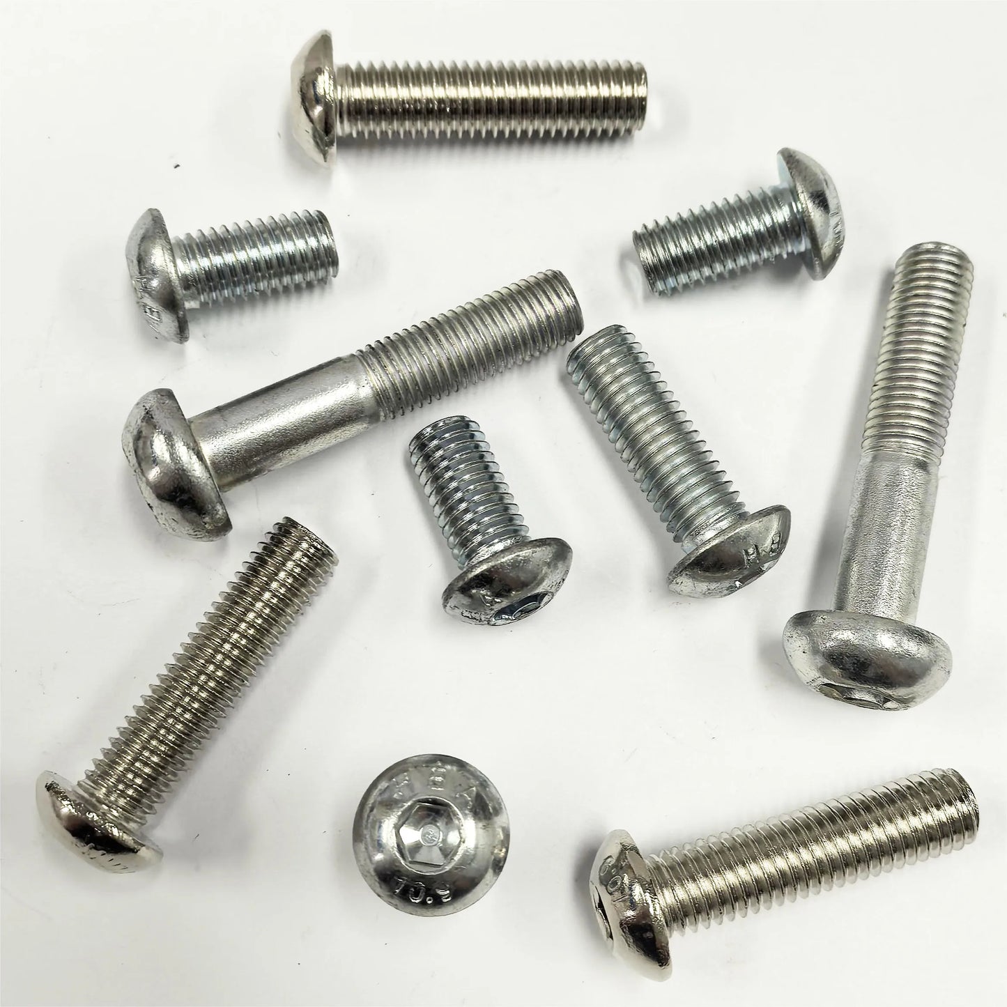 High Quality Carbon Steel Hex Socket Button Head ISO 7380/GB70 Standard in Plain/Zinc/Black Finishes-Manufacturer/Wholesaler