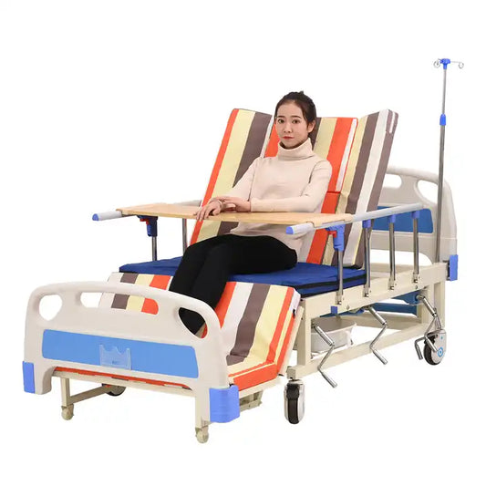 Hospital Furniture Equipment Manual Adjustable 3 Crank Elderly Home Nursing Bed with Toilet