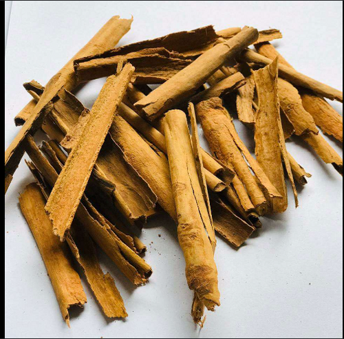 CINNAMON QUILLINGS