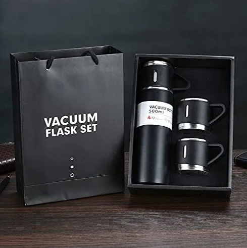 vaccum flask with cups